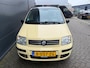 Fiat Panda 1.2 /Automaat/Panoramadak/parkeersensoren/Elek ramen/nw apk