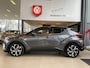 Toyota C-HR 1.8 Hybrid Bi-Tone,Automaat,Navigatie,Achteruitrijcamera,Climate&Cruisecontrol Adaptief,Trekhaak,Spraakbediening,Keyless,Stoelverwarming,V&A Sensoren,DAB,Dealer Onderhouden,18 Inch Lmv