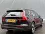 Volvo V60 BWJ 2021 2.0 B4 200 PK Momentum Advantage AUTOMAAT | NAVI | CLIMA | CRUISE | CARPLAY & ANDROID | LANE ASSIST | DAB | PDC | LMV