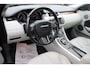 Land Rover Range Rover Evoque 2.0 Si 4WD Prestige Navigatie, Camera, Climate control, Stoelverwarming, Panoramadak, Trekhaak