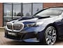 BMW i5 Touring eDrive40 M-Sport Pano Adp-demping B&W Comfzetel+Vent 20inch