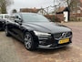 Volvo V60 B3 Hybrid 163PK R-Design Automaat + 18"/ Navi/ Clima/ Ad.Cruise/ Camera/ Leder/ Trekhaak/ Full-LED/ NL auto