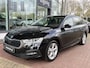 Skoda Octavia Combi 1.4 TSI DSG iV PHEV Ambition Stoelverwarming voor + achter / Cruise control / Parkeersensoren Voor + Achter / 17'' LMV