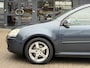 Volkswagen Golf 1.6 FSI Optive Airco/5 deuren rijdt super/ nieuwe remmen voorzijde