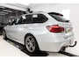 BMW 3-Serie Touring 318i M Sport, HK Sound, Trekhaak, PDC, Digitale Dash!