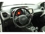 Toyota Aygo 1.0 VVT-i x-cite | Cabrio dak | Achteruitrijcamera | Lichtmetalen velgen | Automaat |