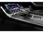 Audi A6 Avant 55 TFSI e quattro S edition Competition / S Line / RS6 Look Diffuser / Maxton Design Bodykit V.2 / Panoramadak / Matrix LED / Apple Carplay - Android Auto / Stoelverwarming / Ambienteverlichting / Stuurwiel verwarming / 21'' LMV / Trekhaak (wegklapbaar) / Audi Sound System