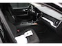 Volvo V60 2.0 B3 Business Pro Navigatie/Parkeersensor v,a/Adaptive/Lane Assist/64000km