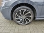 Volkswagen Golf Variant 1.0 eTSI Life Business