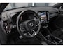 Volvo XC40 Recharge P8 AWD R-Design | 12 Mnd. Garantie + Panoramadak & H/K Audio| Nette en zeer complete XC40 (Dealer Onderhouden)