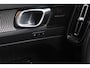 Volvo XC40 Recharge P8 AWD R-Design | 12 Mnd. Garantie + Panoramadak & H/K Audio| Nette en zeer complete XC40 (Dealer Onderhouden)