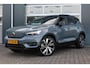 Volvo XC40 Recharge P8 AWD R-Design | 12 Mnd. Garantie + Panoramadak & H/K Audio| Nette en zeer complete XC40 (Dealer Onderhouden)