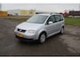 Volkswagen Touran 2.0-16V FSI Trendline