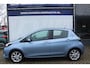 Toyota Yaris 1.5 Full Hybrid Dynamic Panoramadak l Parkeercamera l Keyless start l PDC l LM