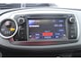Toyota Yaris 1.5 Full Hybrid Dynamic Panoramadak l Parkeercamera l Keyless start l PDC l LM