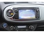 Toyota Yaris 1.5 Full Hybrid Dynamic Panoramadak l Parkeercamera l Keyless start l PDC l LM