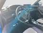 Peugeot e-2008 EV GT Pack 50 kWh | Adaptive cruise controle | Trekhaak | Dodehoek detectie | Camera | Sportstoelen | Leder | LED verlichting | 18'' velgen | Navigatie | Stoelverwarming