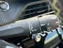 Peugeot e-2008 EV GT Pack 50 kWh | Adaptive cruise controle | Trekhaak | Dodehoek detectie | Camera | Sportstoelen | Leder | LED verlichting | 18'' velgen | Navigatie | Stoelverwarming