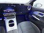 Mercedes-Benz CLA 180 Business Solution AMG | Panoramadak | Adaptieve Cruise Control | Dodehoekassistent | Verkeersbordenassistent | Adaptieve Grootlichtassistent | Stoelverwarming | Sfeerverlichting | Apple CarPlay | Android Auto | Achteruitrijcamera | Parkeersensoren