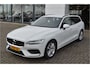 Volvo V60 2.0 B3 Momentum Vol Leer | Camera | Stoel en stuurverw. | Trekhaak 1800kg Carplay | Dealer onderhouden |