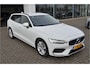 Volvo V60 2.0 B3 Momentum Vol Leer | Camera | Stoel en stuurverw. | Trekhaak 1800kg Carplay | Dealer onderhouden |