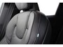 Volvo XC60 II T6 PLUG-IN HYBRID AWD ULTRA DARK BLACK EDITION -PANO.DAK|BOWERS&WILKINS|GEVENT.LEDER+MASSAGE|LUCHTVERING|360°CAM|HEAD-UP DISP.|GELAAGD.GLAS|22"