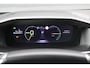 Peugeot e-2008 EV GT 54 kWh | Fase 3 laden | Navigatie | Camera | Apple carplay | Adaptieve cruise control | BTW |