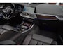 BMW X5 xDrive45e HUD 360° ACC Matrix Leder Navi PDC Memory seats Elektr. bedienbaar achterklep Elektr. uitklapbare trekhaak Sportstoelen Stoelverwarming LM velgen BTW auto