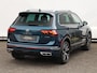 Volkswagen Tiguan 1.4 TSI eHybrid R-Line 218 pk DSG | Keyless | Matrix LED | Stoel- en stuurverwarming | Side Assist | Camera | Elektr. Achterklep | 20 inch Misano