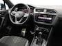 Volkswagen Tiguan 1.4 TSI eHybrid R-Line 218 pk DSG | Keyless | Matrix LED | Stoel- en stuurverwarming | Side Assist | Camera | Elektr. Achterklep | 20 inch Misano