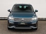 Volkswagen Tiguan 1.4 TSI eHybrid R-Line 218 pk DSG | Keyless | Matrix LED | Stoel- en stuurverwarming | Side Assist | Camera | Elektr. Achterklep | 20 inch Misano