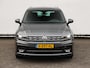 Volkswagen Tiguan 1.5 TSI 150pk DSG Highline 150 pk DSG | R-Line | Navigatie | LED Plus | 19" Sebring velgen | Trekhaak | Elektr. Achterklep | Adaptieve Cruise control | Navigatie