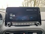 Hyundai Kona 1.6 GDI 140pk HEV Fashion | PREMIUM LEDEREN INTERIEUR | CLIMA | APPLE CARPLAY / ANDROID AUTO | ELEK. VERSTELBARE STOELEN | DODEHOEKBEW. |