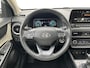 Hyundai Kona 1.6 GDI 140pk HEV Fashion | PREMIUM LEDEREN INTERIEUR | CLIMA | APPLE CARPLAY / ANDROID AUTO | ELEK. VERSTELBARE STOELEN | DODEHOEKBEW. |