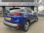 Peugeot 3008 1.6-16v. * Automaat * 165 Pk. 4-cilinder. 1.550 Kg. Trekvermogen * Trekhaak * Schuifdak * 1/2 Lederen Interieur * Focal * Stoelverwarming * Parkeer Camera * Ckimate & Cruise Control * Vingerhoets; Vierde Generatie Eersteklas Service. Al meer dan 100 jaar een begrip in de Brabantse Kempen.