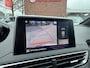Peugeot 3008 1.6-16v. * Automaat * 165 Pk. 4-cilinder. 1.550 Kg. Trekvermogen * Trekhaak * Schuifdak * 1/2 Lederen Interieur * Focal * Stoelverwarming * Parkeer Camera * Ckimate & Cruise Control * Vingerhoets; Vierde Generatie Eersteklas Service. Al meer dan 100 jaar een begrip in de Brabantse Kempen.