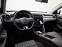 MG MG ZS EV Comfort 50 kWh | Automaat | Navigatie | Apple Carplay / Android Auto | Achteruitrijcamera | Voorstoelen Verwarmd | Virtual Cockpit | Cruise Control | Parkeersensoren | Climate Control | Warmtepomp | Lane Assistant | Keyless | Lichtmetalen Velgen |