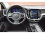 Volvo V60 B3 177PK Plus Bright | Schuif-kanteldak | Trekhaak | Harman/Kardon |
