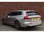Volvo V60 B3 177PK Plus Bright | Schuif-kanteldak | Trekhaak | Harman/Kardon |
