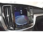 Volvo V60 B3 177PK Plus Bright | Schuif-kanteldak | Trekhaak | Harman/Kardon |