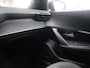 Peugeot 2008 SUV Allure Mild Hybride 145PK e-DCS6 Automaat, Rijklaarprijs, Navigatie 360 Camera Adaptieve Cruise Control DAB+ LED