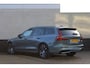 Volvo V60 2.0 T6 Plug-in hybrid AWD Plus Dark | Trekhaak | Adaptieve cruise | Memory | Camera
