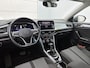 Volkswagen T-Roc 1.5 TSI Life | 150 PK | Automaat | Digital Cockpit | Airco | Park Assist | App Connect (Carplay) | All Season Banden | Navi by Shop | Park Assist