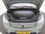 Volvo XC40 Recharge P8 AWD R-Design / Elektrische Trekhaak / 1500 KG Trekgewicht / Groot Glazendak / Stoel-stuurverwarming / Premium Harman Kardon / Historie Bekend / Nederlandse auto /