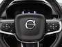 Volvo XC40 Recharge P8 AWD R-Design / Elektrische Trekhaak / 1500 KG Trekgewicht / Groot Glazendak / Stoel-stuurverwarming / Premium Harman Kardon / Historie Bekend / Nederlandse auto /