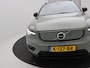 Volvo XC40 Recharge P8 AWD R-Design / Elektrische Trekhaak / 1500 KG Trekgewicht / Groot Glazendak / Stoel-stuurverwarming / Premium Harman Kardon / Historie Bekend / Nederlandse auto /