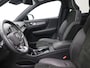 Volvo XC40 Recharge P8 AWD R-Design / Elektrische Trekhaak / 1500 KG Trekgewicht / Groot Glazendak / Stoel-stuurverwarming / Premium Harman Kardon / Historie Bekend / Nederlandse auto /
