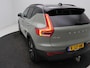 Volvo XC40 Recharge P8 AWD R-Design / Elektrische Trekhaak / 1500 KG Trekgewicht / Groot Glazendak / Stoel-stuurverwarming / Premium Harman Kardon / Historie Bekend / Nederlandse auto /