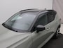Volvo XC40 Recharge P8 AWD R-Design / Elektrische Trekhaak / 1500 KG Trekgewicht / Groot Glazendak / Stoel-stuurverwarming / Premium Harman Kardon / Historie Bekend / Nederlandse auto /