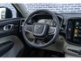Volvo XC40 Plug-in Hybrid T4 Ultimate Bright | Trekhaak | Panoramadak | Adaptive Cruise control | Lederen Bekleding | Harman Kardon Audio | Stoel-/Stuurverwarming | Navigatie | Achteruitrijcamera | Parkeersensoren voor + achter | Apple Carplay / Android Auto |